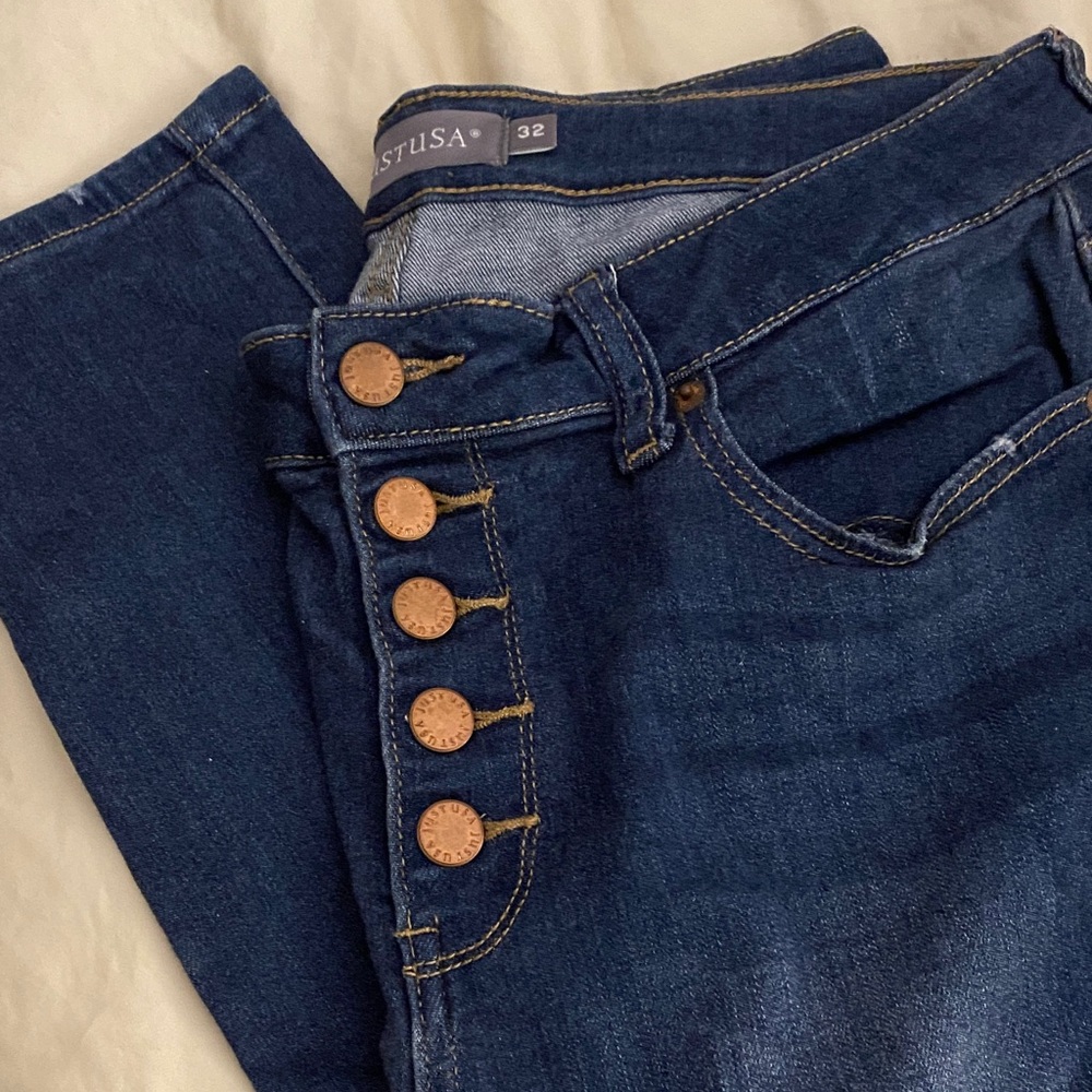 Stylish Blue Jeans with Button Detail